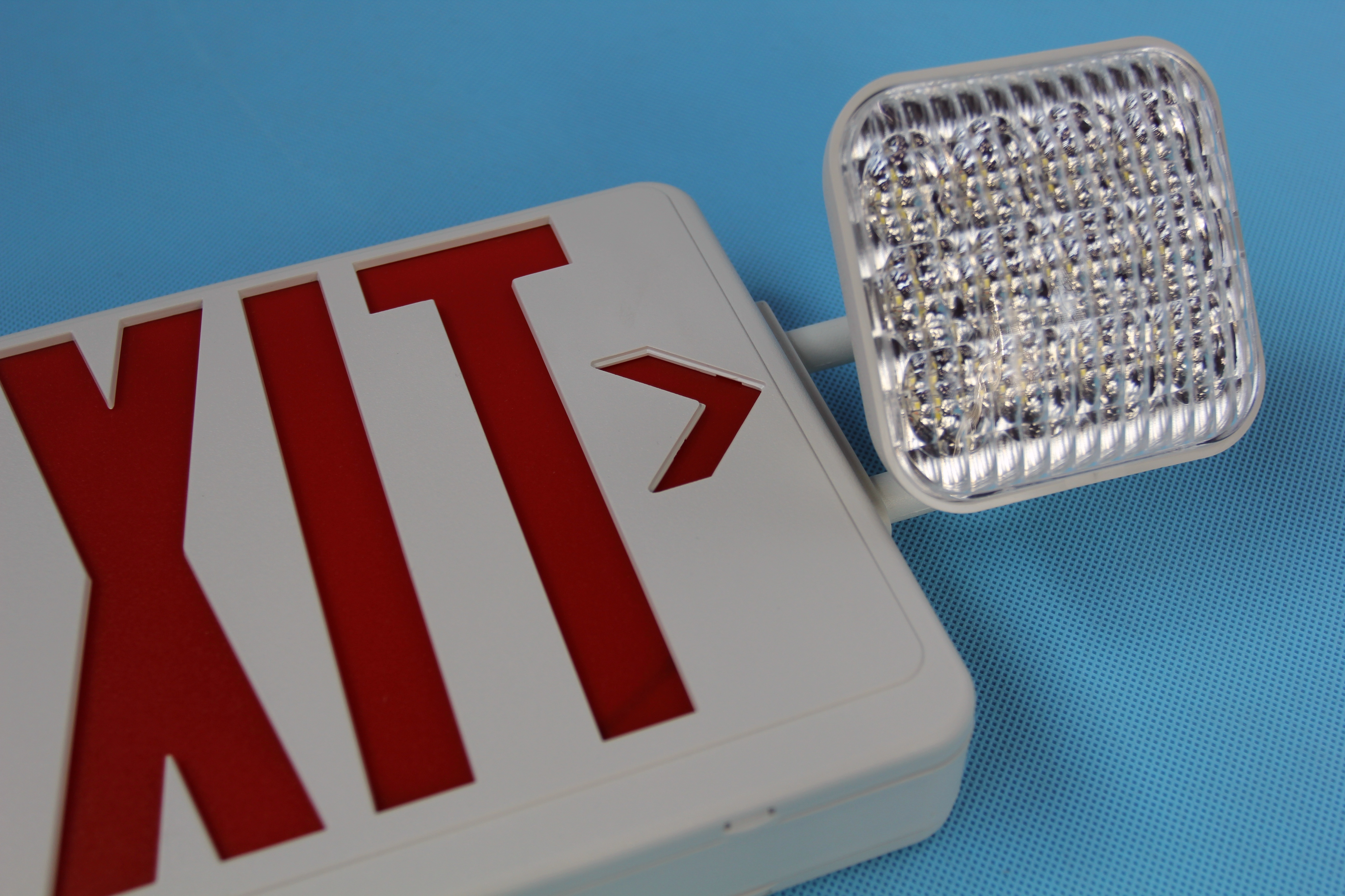 Exquisite Workmanship Rechargeable Emergency Exit Sign Light Combo With Backup Battery