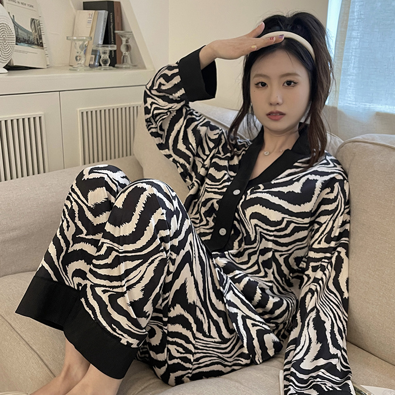 Spring and autumn long sleeve V-neck ice silk 2piece pajamas set cardigan loungewear women sets manufacturers wholesale