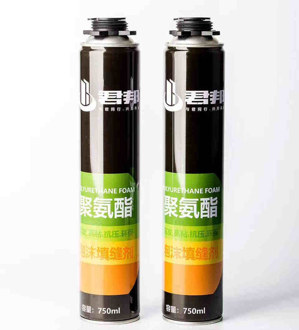 Sealing Door And Window Spray Chemicals Hard Polyurethane Foam 800ml Pu Foam cas no. 9003-55-8