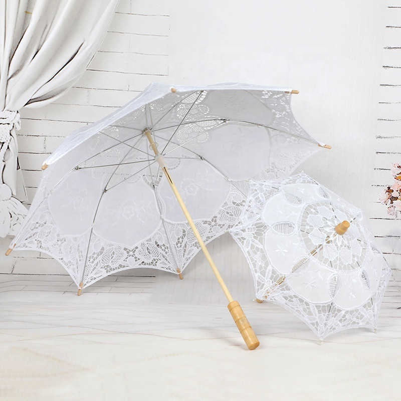 Spot Wedding Lace Umbrella with Wooden Handle Hollow Lace  Flower Umbrella Photography Prop  Wedding Decoration Umbrella