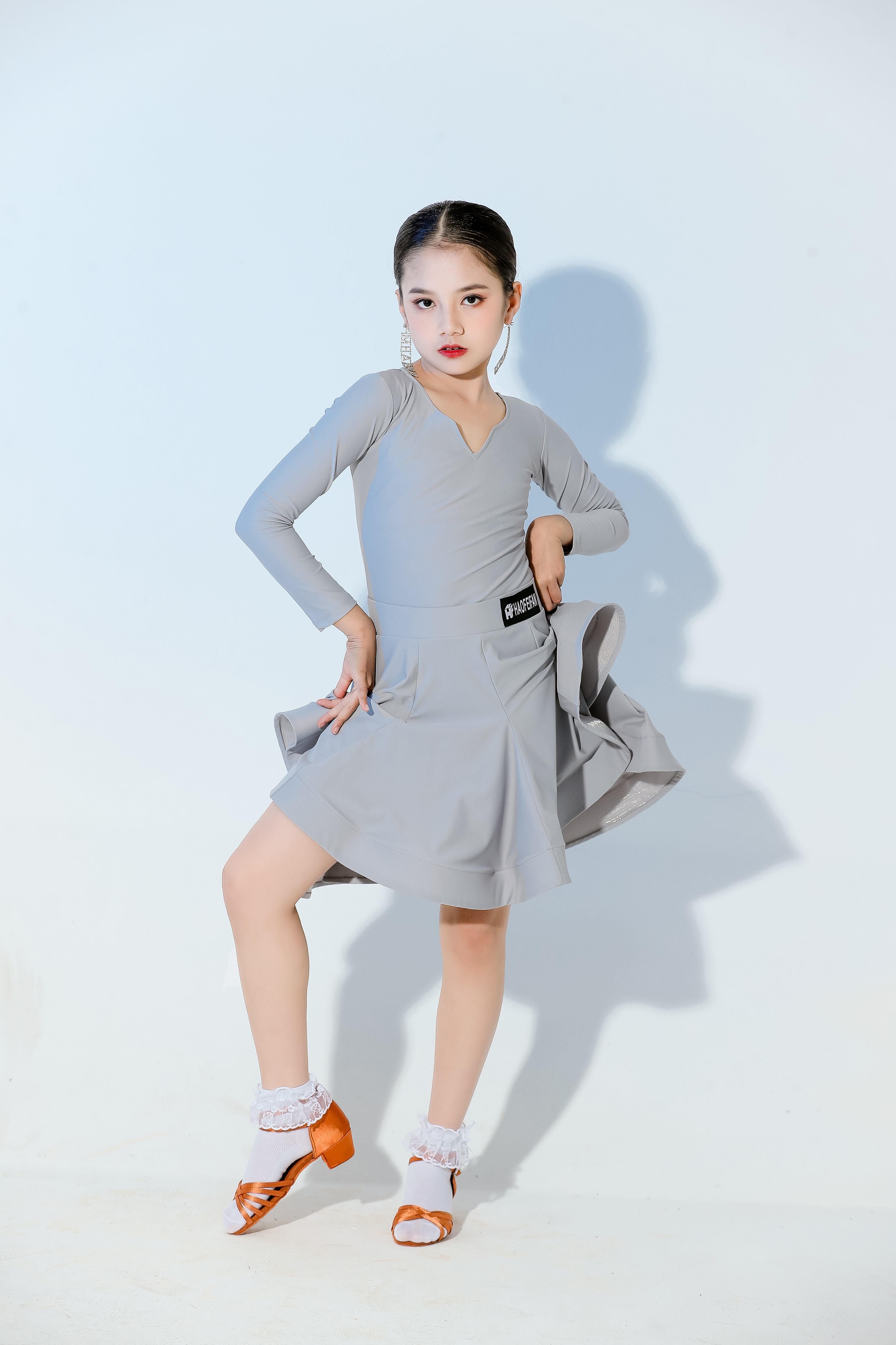 Wholesale Cheap and Beautiful Girls Dancing Skirt Cute Ballet Tutu Dress Kids Dance Outfit For Girls