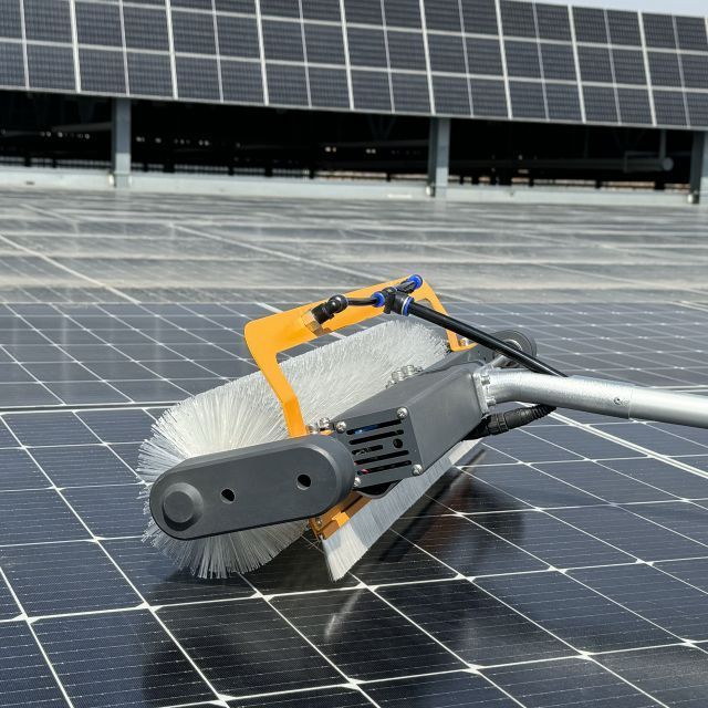 Tailai 2024 New Automatic Solar Photovoltaic Panel Washing Pv Cleaning Machine Machinery 12v For Cleaning Solar Panels Price