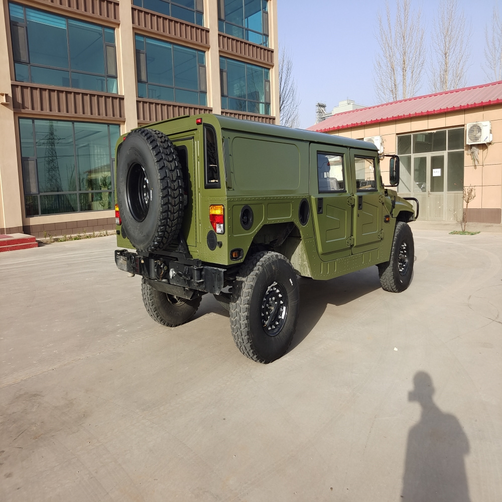 China Spot Sales Factory Armored 4x4 Truck Off Road Rescue SUV Dongfeng Mengshi M50 Civilian Rescue and Emergency Vehicle