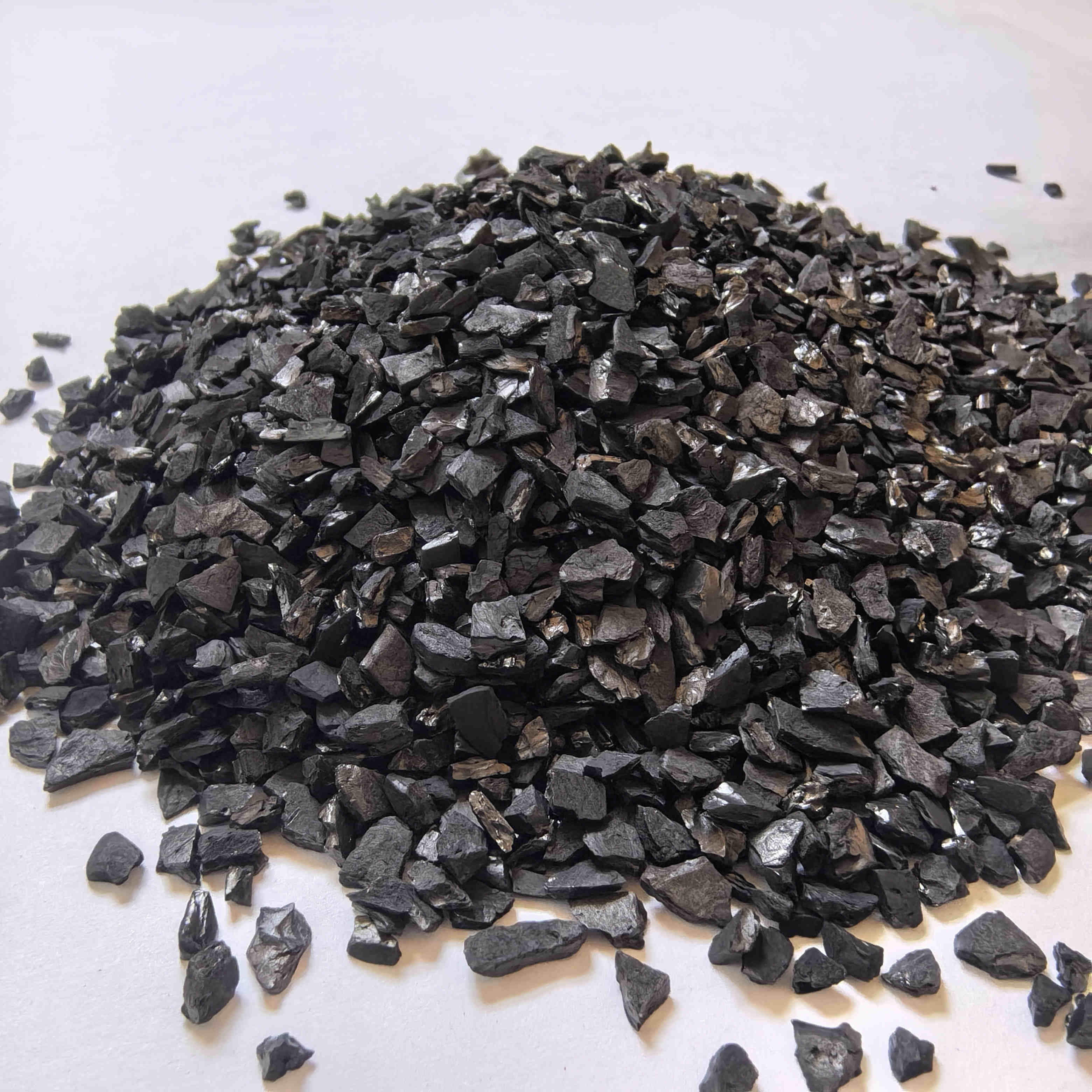 High quality and low price activated coconut shell carbon filter Coconut based Granular Activated Carbon 5x10mesh