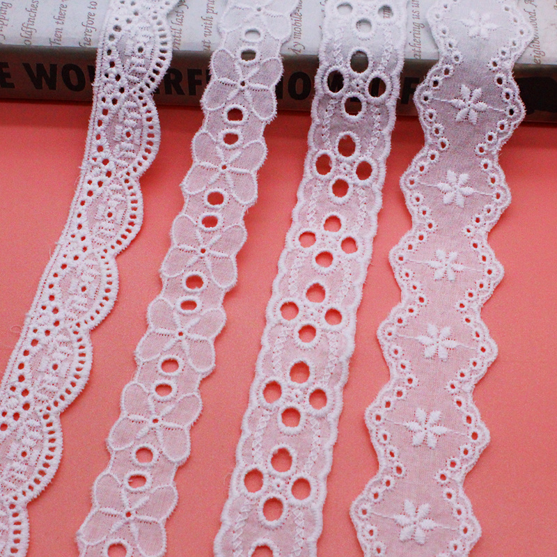 Luxury High Quality Embroidered Lace Cotton Eyelet Trim Fabric for Clothing Bags Decorations Customized