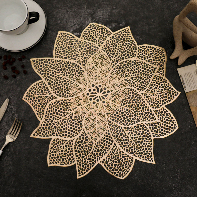 News Flower Gold And Silver Hollow Leaf Decorative Round PVC Table Mat Placemat For Wedding Dining