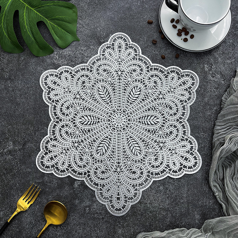 Wholesale PVC Gold  Flower Star Shape Black Placemat Wedding Reusable Placemats For Restaurant