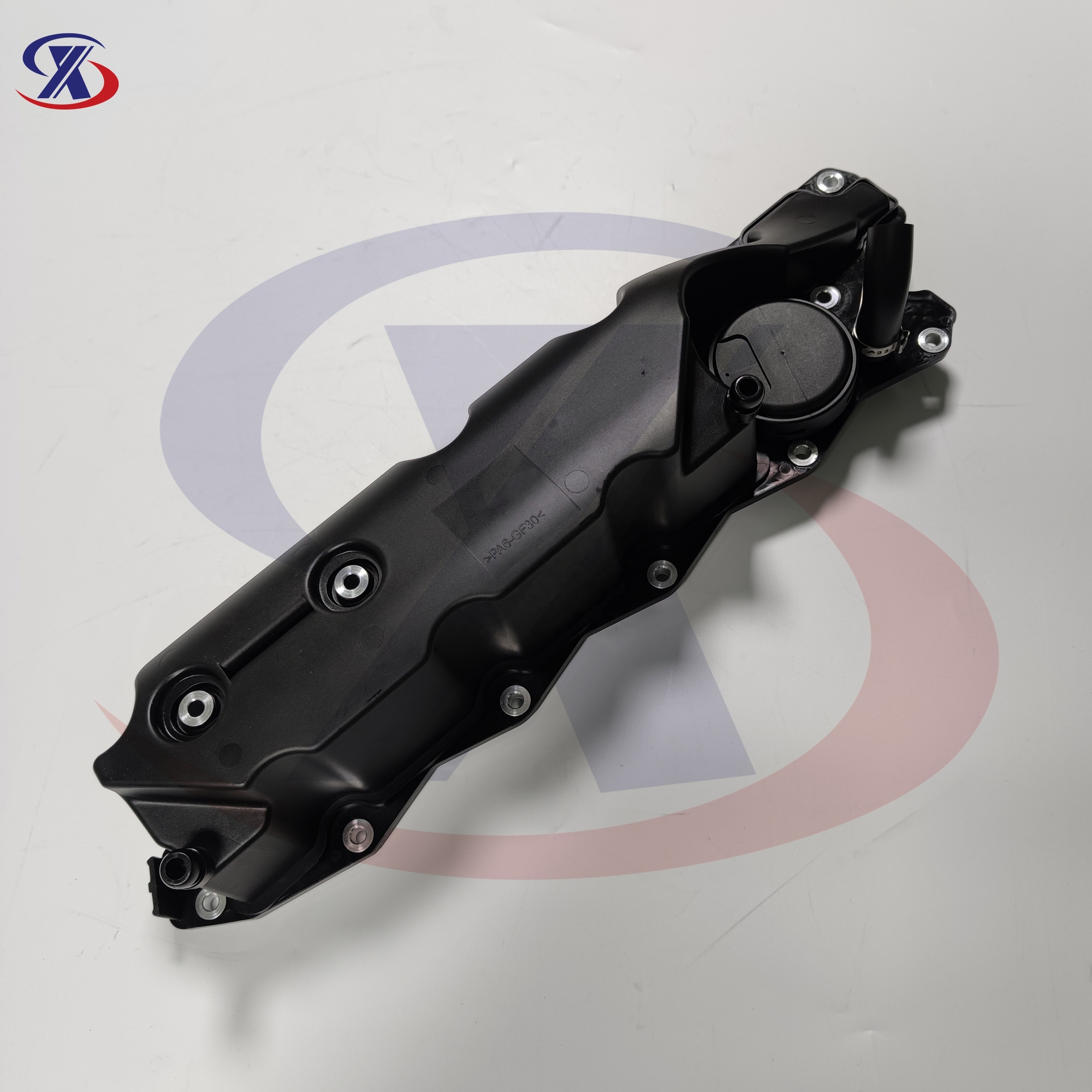 Engine Valve Cover with Gasket with PCV 31319643 for Volvos XC60 XC70 XC90 3.2L