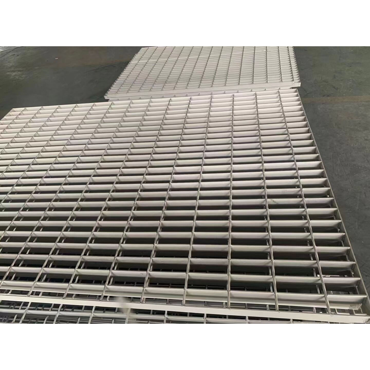 Factory High Quality Stainless Steel Grating Plate Swimming Pool Drainage Gutter