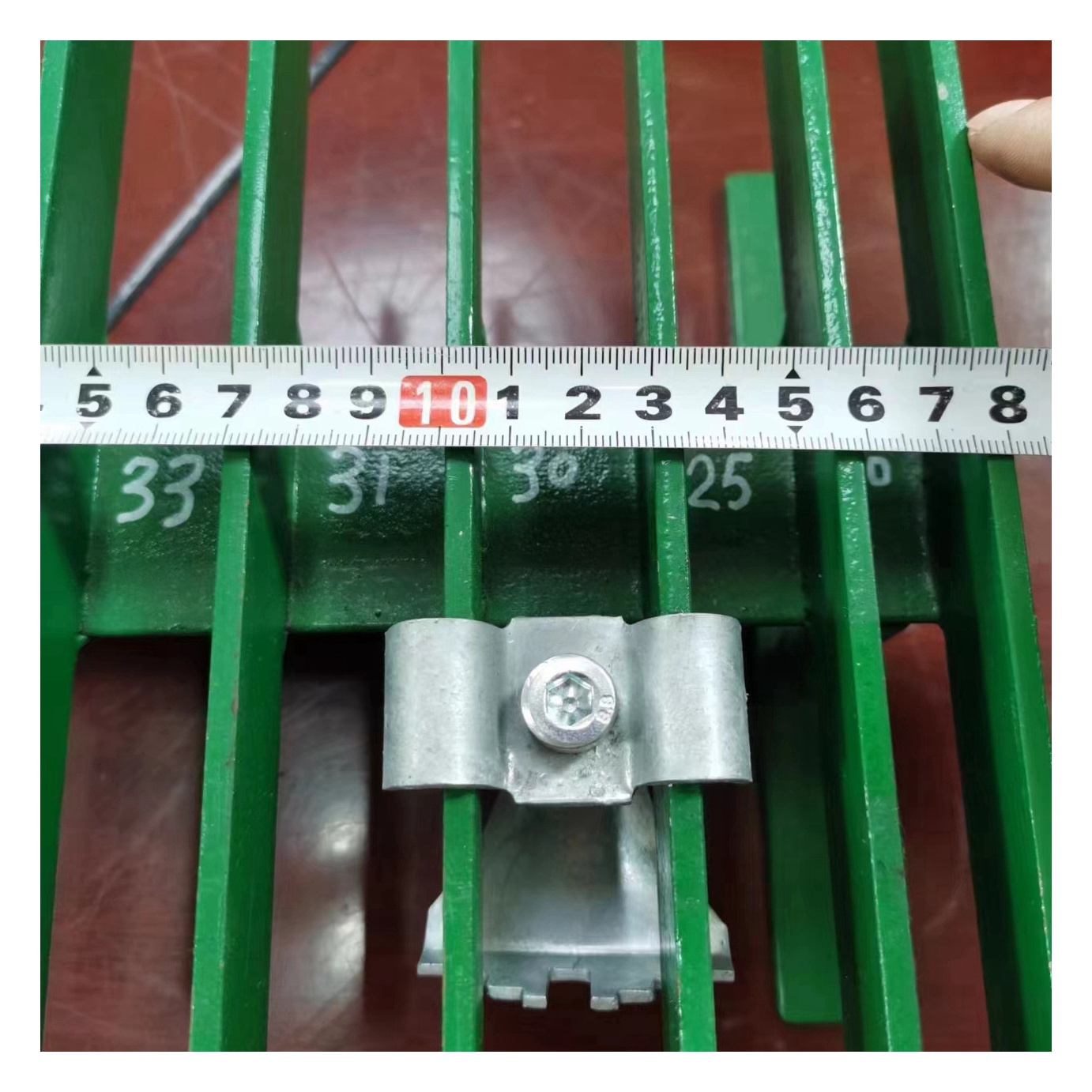 Buckle Fastened Stainless Steel Grating Fixing Clips M Style Saddle Fastener Galvanized Steel Grating Clamps