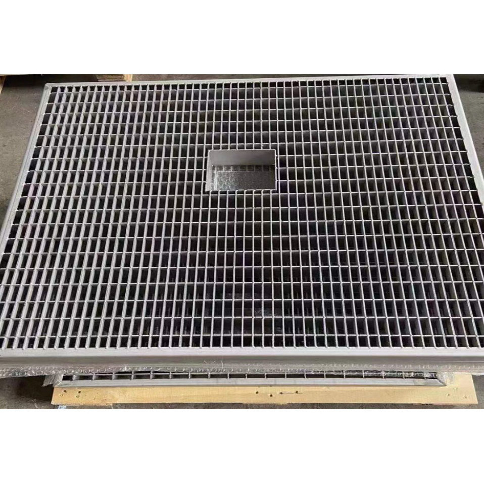 Factory High Quality Stainless Steel Grating Plate Swimming Pool Drainage Gutter