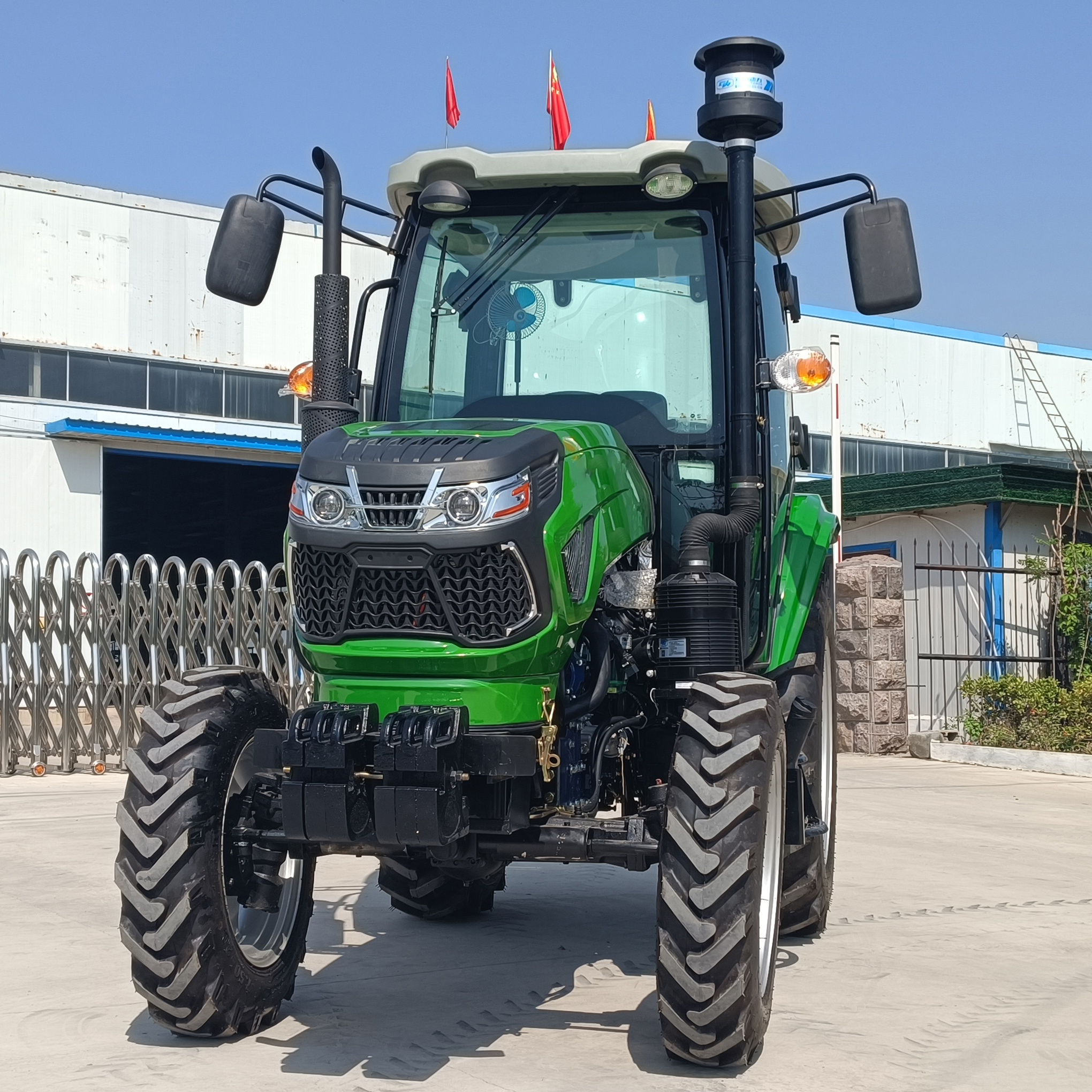 BADA agricultural 70hp tractor with front loading 70 PS Traktor narrow Tractor 4X4 Tracteur 70 ch  4WD farm Trator 70hp