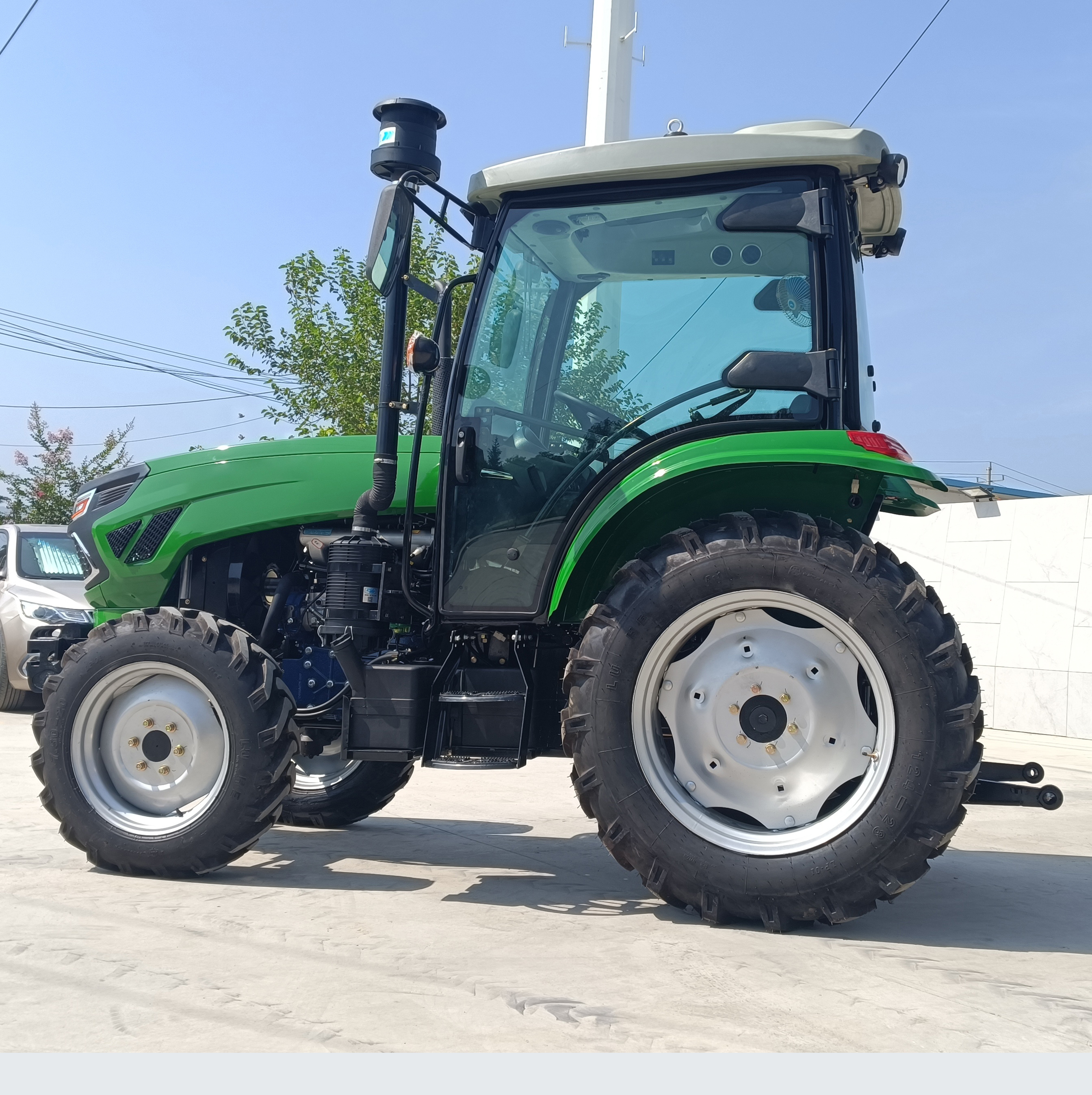 BADA agricultural 70hp tractor with front loading 70 PS Traktor narrow Tractor 4X4 Tracteur 70 ch  4WD farm Trator 70hp