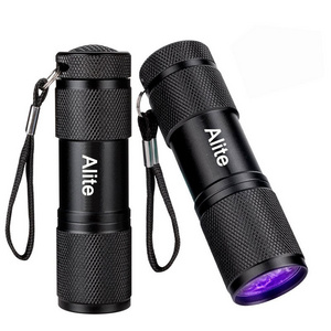 Wholesale 9 LED UV Flashlight 365nm 385nm 395nm Wavelength Aluminum Alloy Mini Blacklight Keychain 9 LED Flashlight With Factory