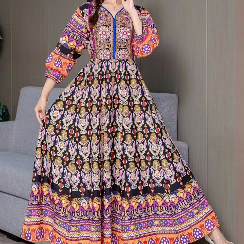 Summer India Nepal Thailand ethnic style Yunnan Xinjiang Qinghai Sanya travel waist thin casual printed dresses