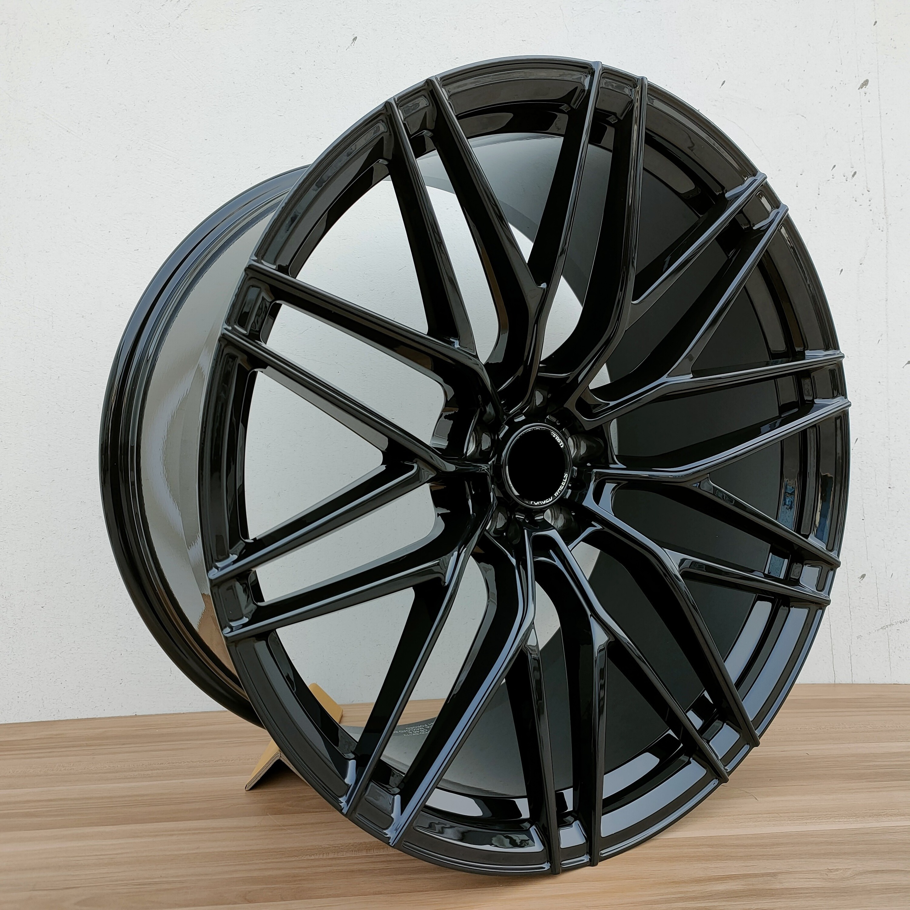 Automotive High Quality Wheels 18 19 20 22 23 24 Inch Customized Forged Alloy Wheels 5x112 Suitable For Bmw Audi Maserati