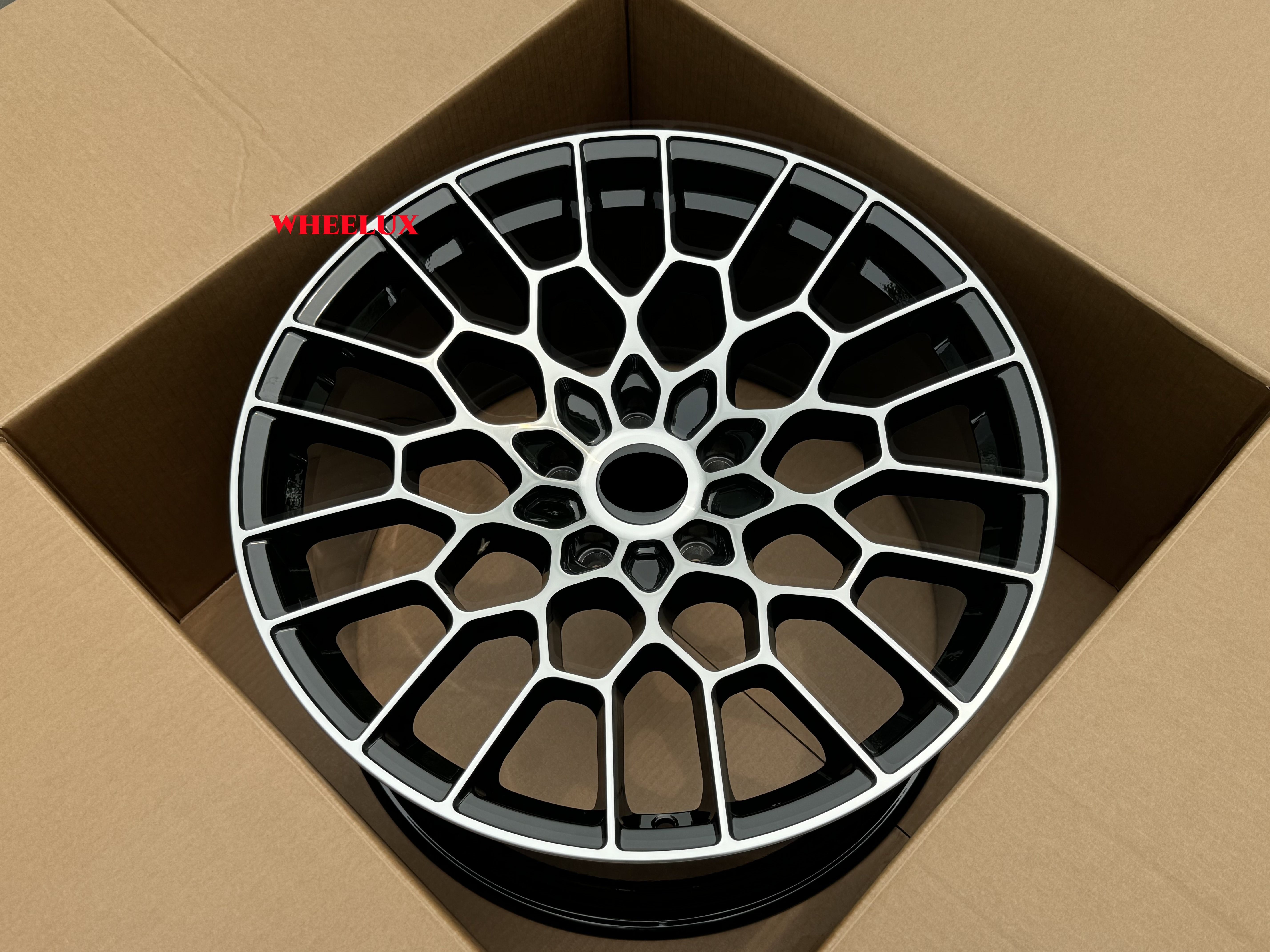 wheelux factory hot sale customized r16 r17 r18 r19 r20 r21 inch forged car wheels for luxury BMW,AUDI,BENZ,FERRARI,PORSCHE cars