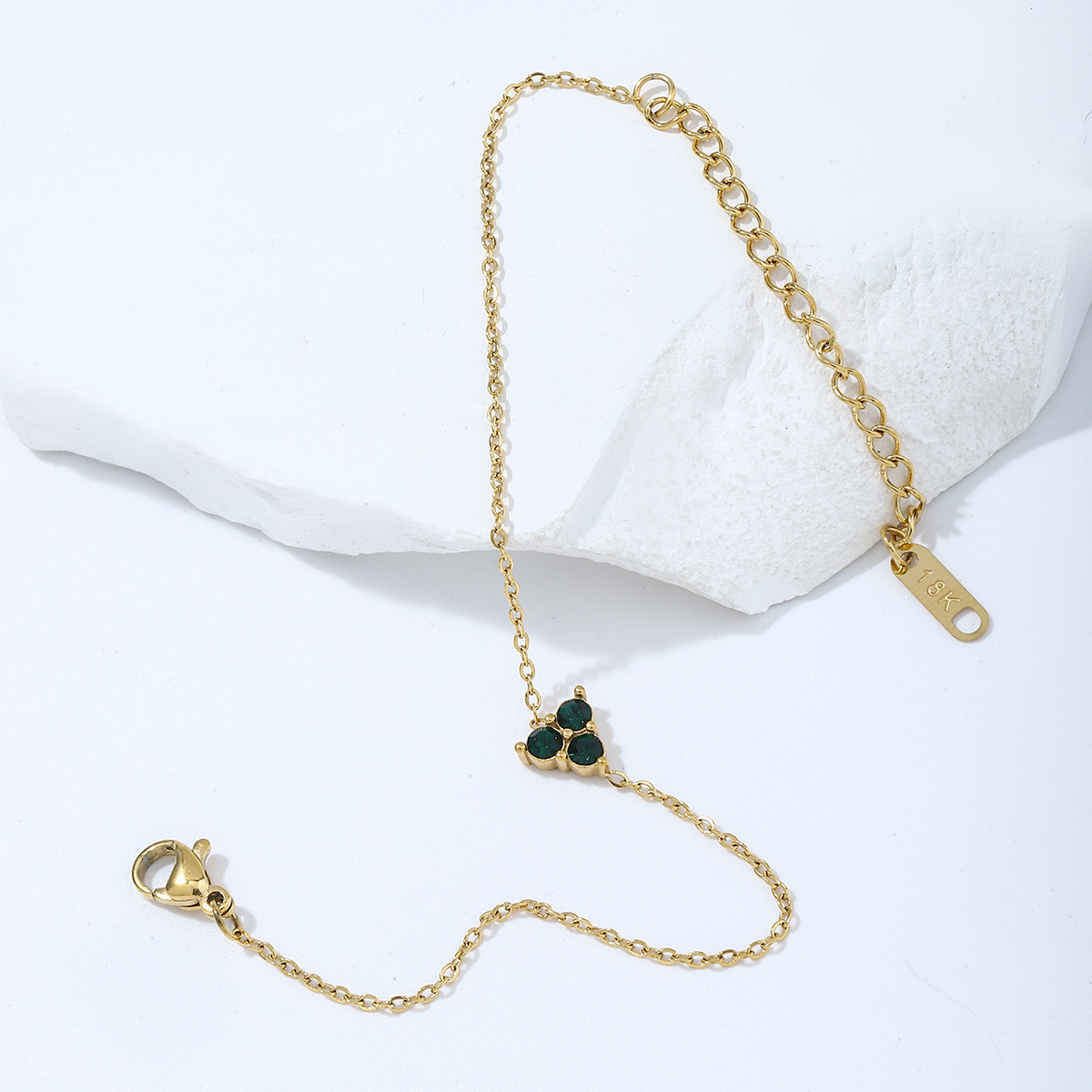 Ruigang CustomIzed Stainless Steel Emerald Clover Necklace Gold Flower Choker Necklace Iced Out Pave Diamond Necklace For Women