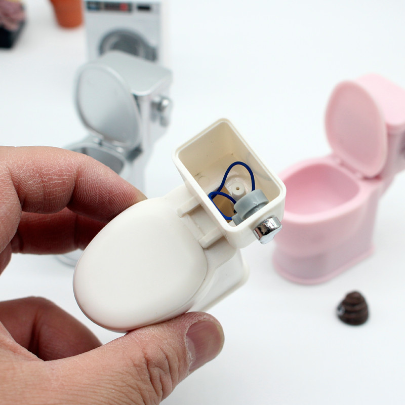 Dollhouse Miniature Bathroom Furniture Dollhouse Simulated Flushing Toilet with Flushing Sound