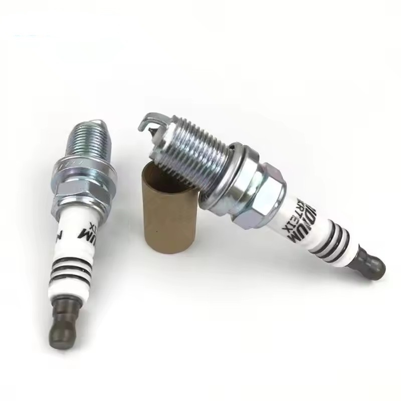 High Performance Auto Spark Plugs 5002 BKR7EIX New Condition BMW Honda Porsche Audi Volkswagen Aston Martin Compatible