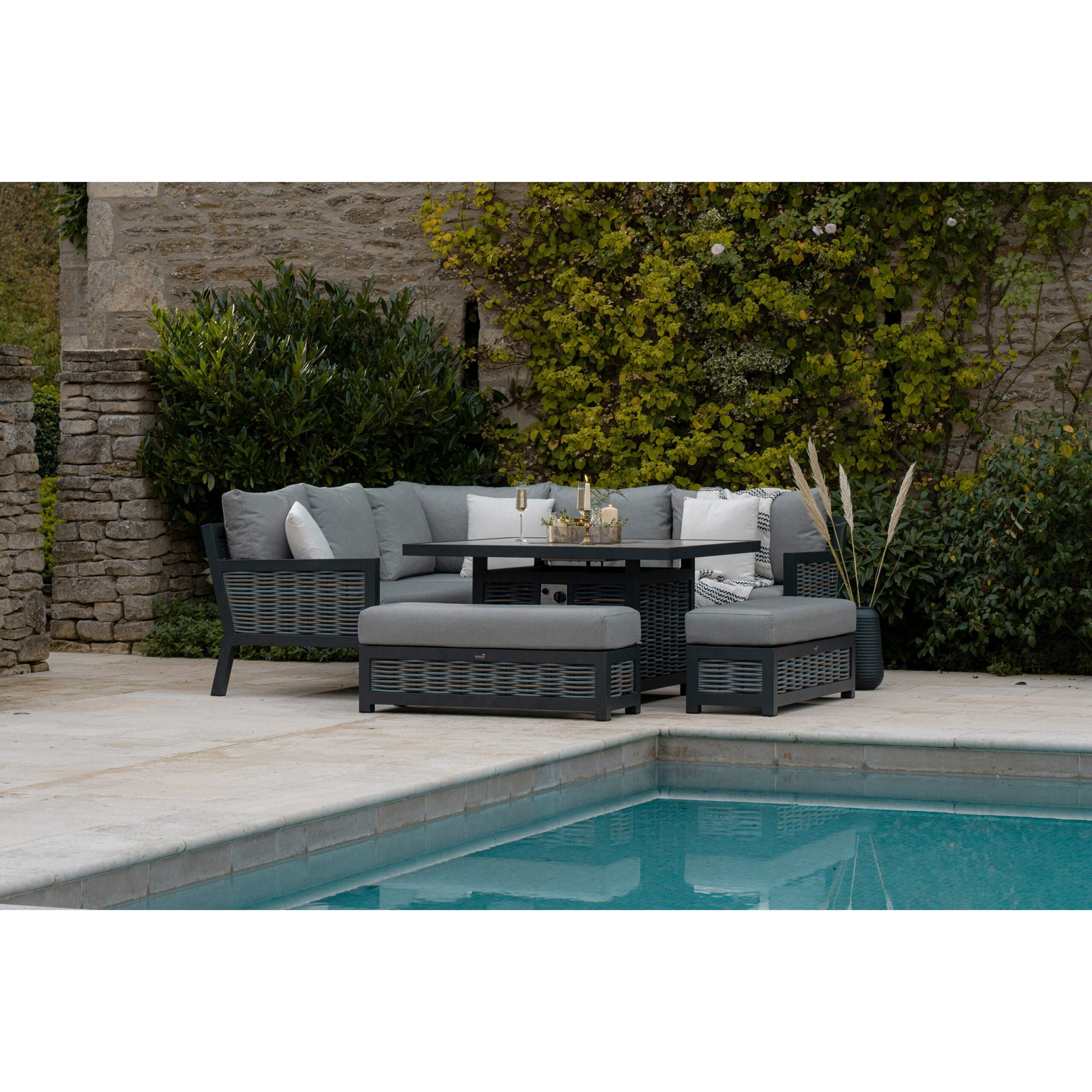 Garden Patio Sofa Set Waterproof 4 Piece Wicker All Weather Piece Lounge Aluminium Rattan Outdoor Furniture Set With Fire Pit