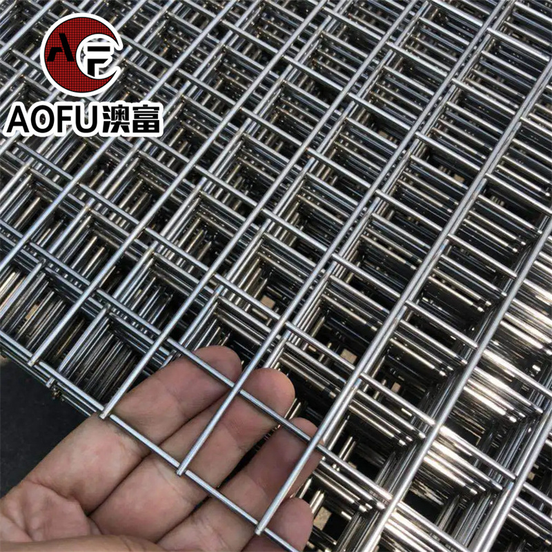 Most Popular Low Price Metal mesh trayStainless Welded Wire Mesh Stainless Steel Welded Wire Mesh