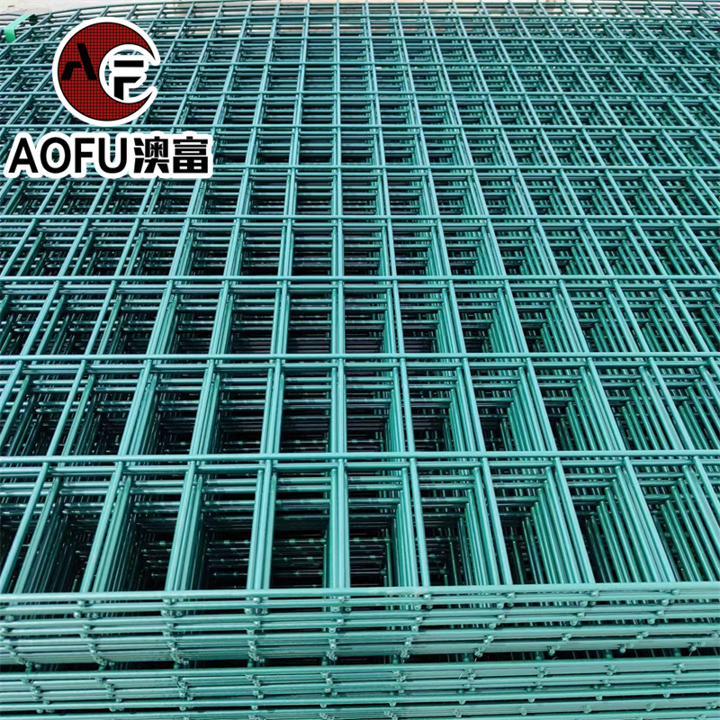 Green Pvc Coated Welded Wire Mesh Garden Pet Dog Cat Bird Aviary Rabbit Galvanized Welded Wire Mesh Netting Fence Panel