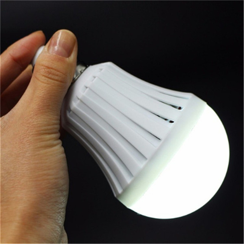 Hotsale AC85-265V Automatic Charging 5w 7w 9w 12w E27 Intelligent Rechargeable Emergency LED Light/LED Lamp/Emergency Light