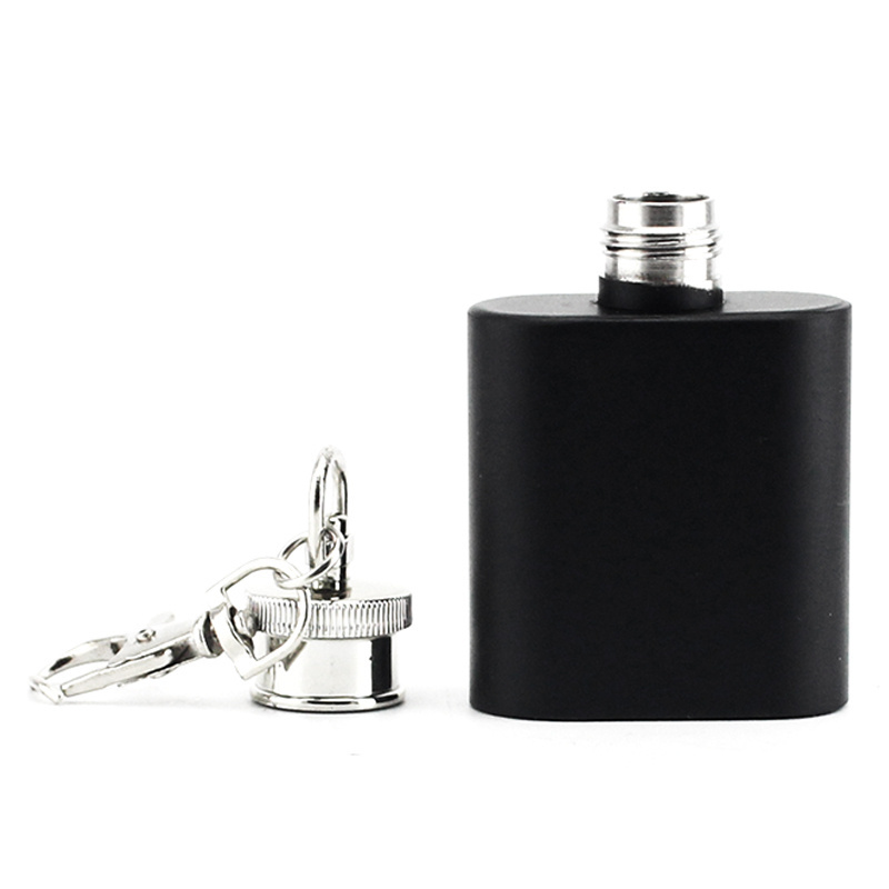 1oz 2oz stainless steel mini hip flask with keychain, 6oz 7oz wholesale Black Yongkang whisky 1oz 28ml 30ml hip flask