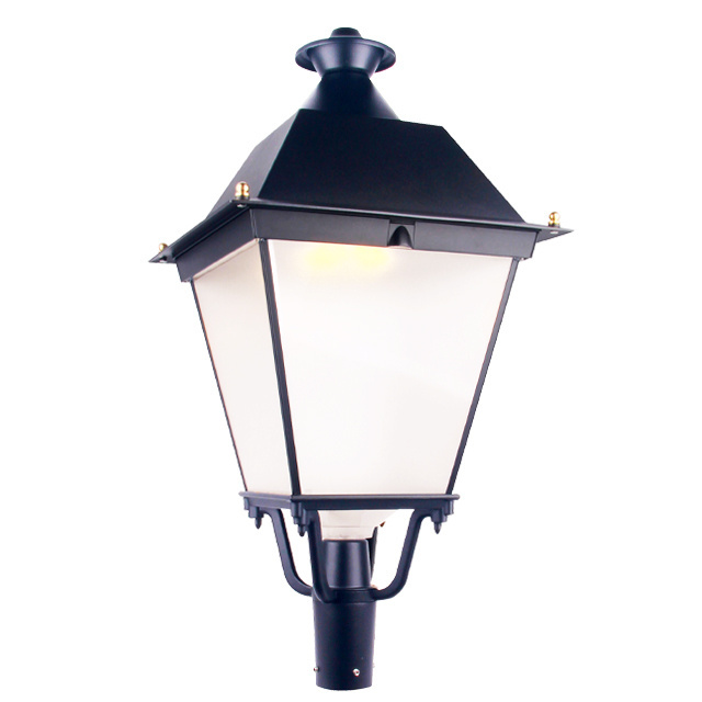 Farol Clasico Urban Light Por Excelencia VILLA ALUMINIO ManufactureVALENTINO STYLAGE VALBERG MEDINA OCHOCENTISTA PUBLIC LIGHTING