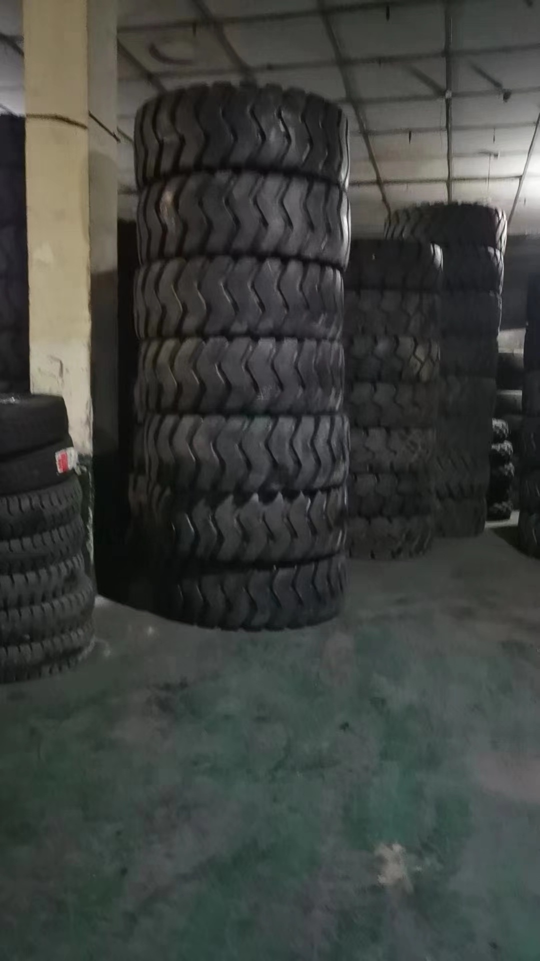 Factory Wholesale All Size 185/65R15 195/65R15 185/60R14 205/55R16 175/70R14LT Passenger Car Tyres Light Truck Tires LT