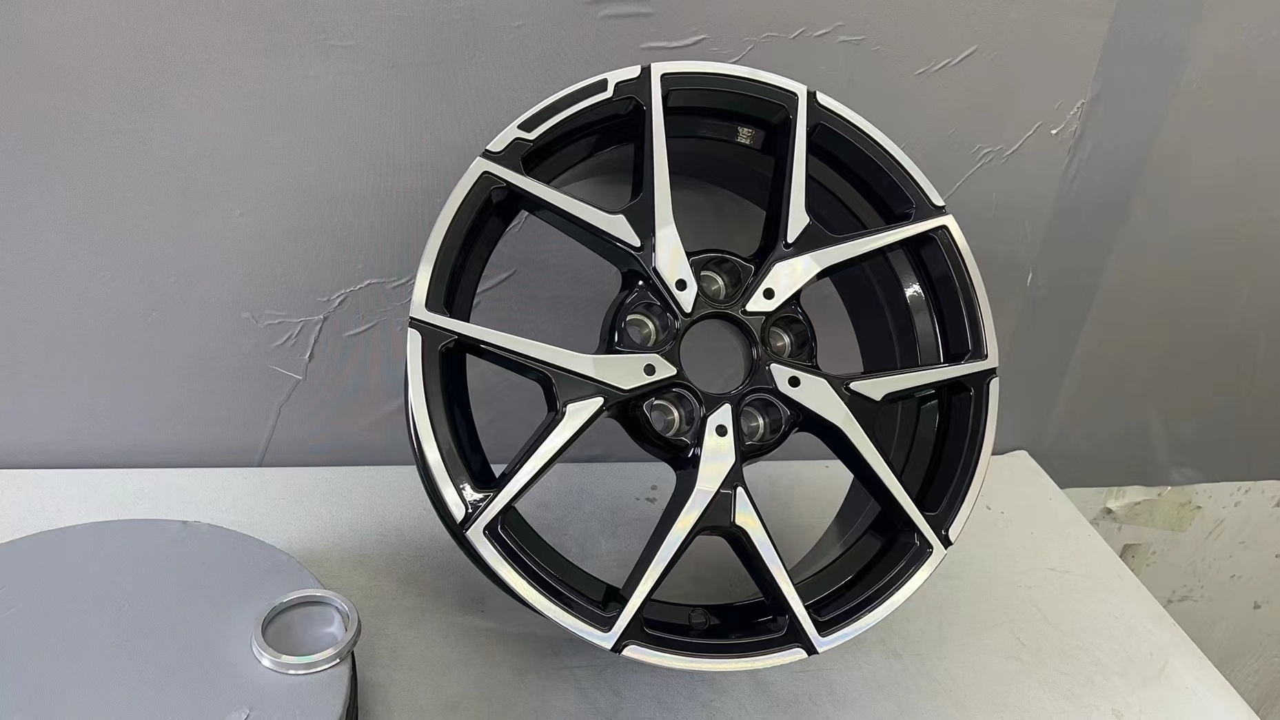 Custom Forged Wheels 2 piece Aluminum Alloy Rims 18 19 20 22 23 inch 5x112 5x114.3 5x120 5x130 For Racing cars