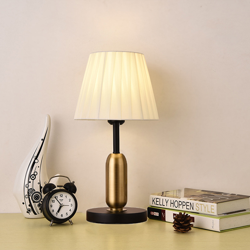 Hotel luxury modern black fabric lamp shade desk lamp home decorative night light bedside table lamp