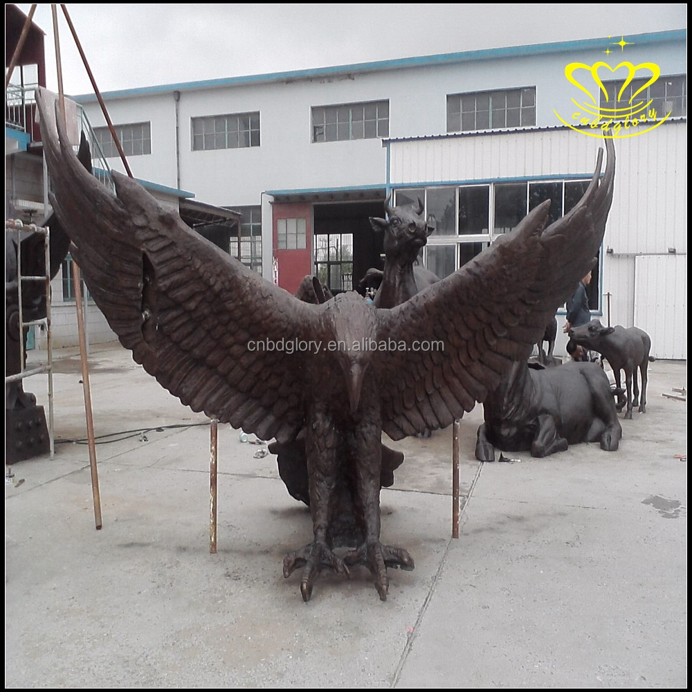 Outdoor Garden water feature Decor Sculpture Hot Sale metal art Bronze Eagle statues