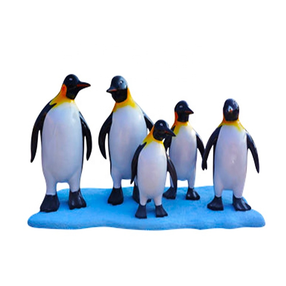 Plaza garden water feature Street Landscape decoration Design resin crafts art sculpture Fiberglass Penguin statue