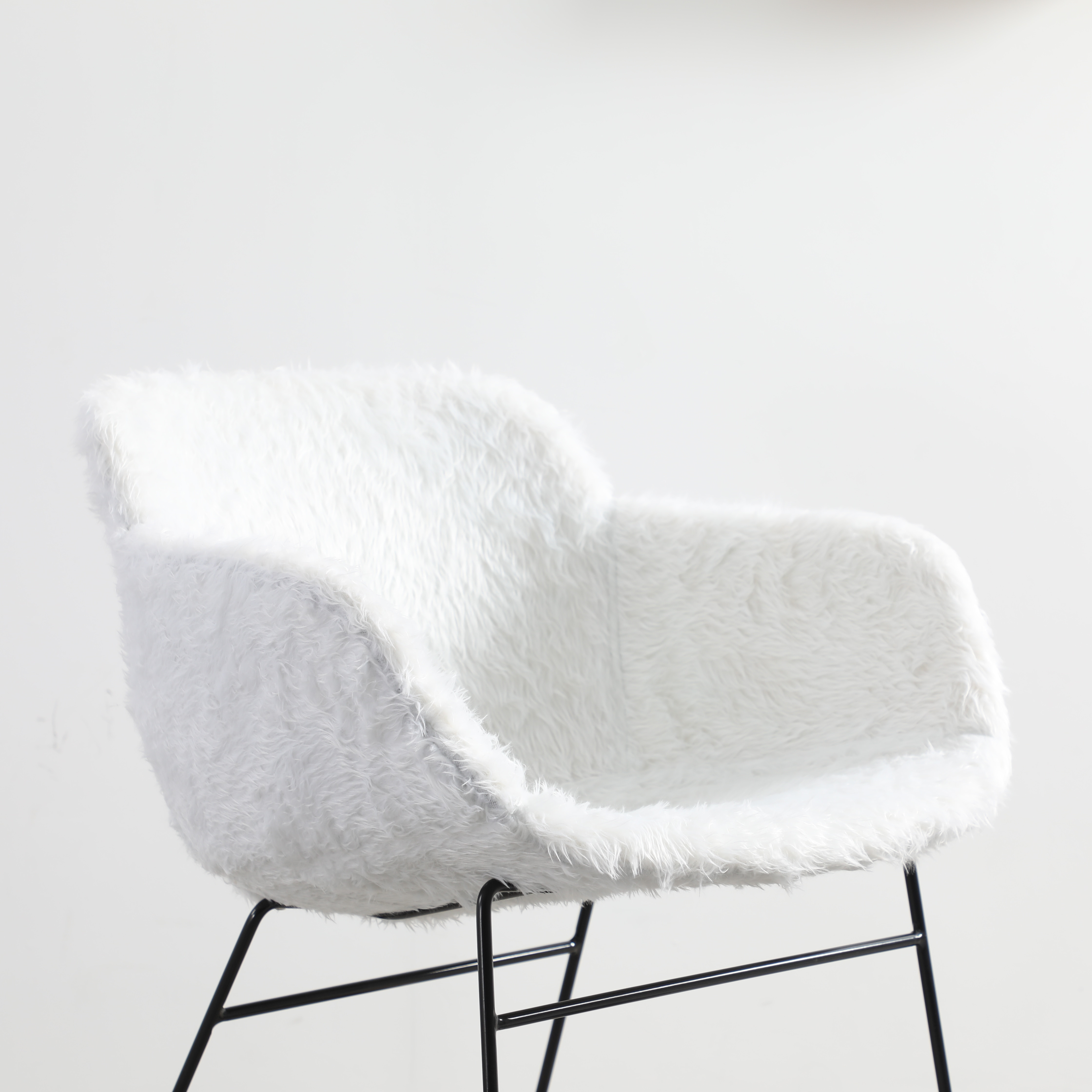 Scandinavia Indoor Bedroom Living Room Furniture Adult White Fabric Upholstered Furry Modern Rocking Chairs