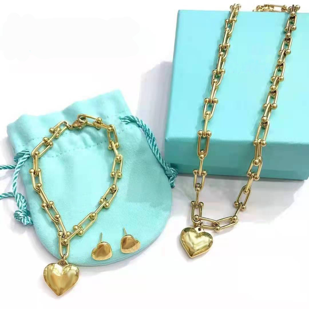 Wholesale Famous Brand 18k Gold Lock Heart Ball U Shape Stainless Steel Thick Chunky Clip U Link Necklace For Women