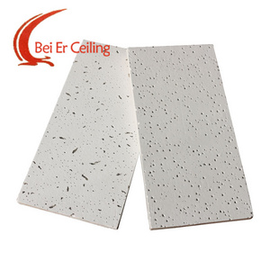 Fine Fissured Lay In Acoustical 2X2 Mineral Fiber Ceiling Tiles For Patient Room