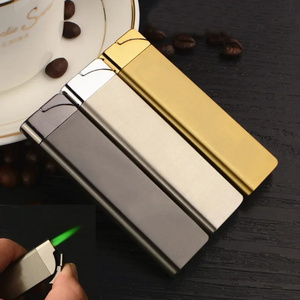 Solid Color Simple Design Lighters Green Flame Torch Lighter Mini Women Luxury Butane Lighter Ciggaretes Smoking Accessories