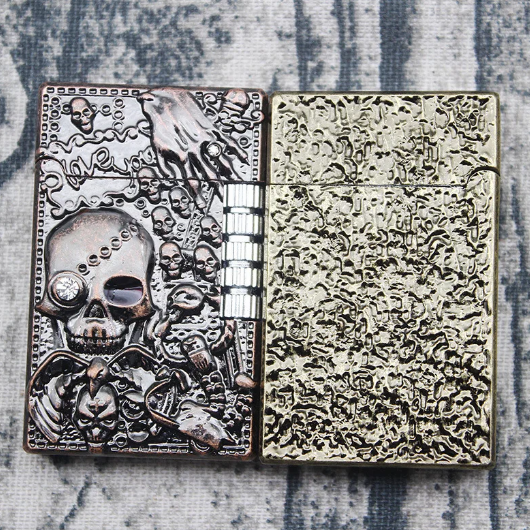 The New Metal Embossed  Gas Lighter Jet Flint Flip Side Grinding Cigarette Smoking Accessories Lighters Gadgets for Men