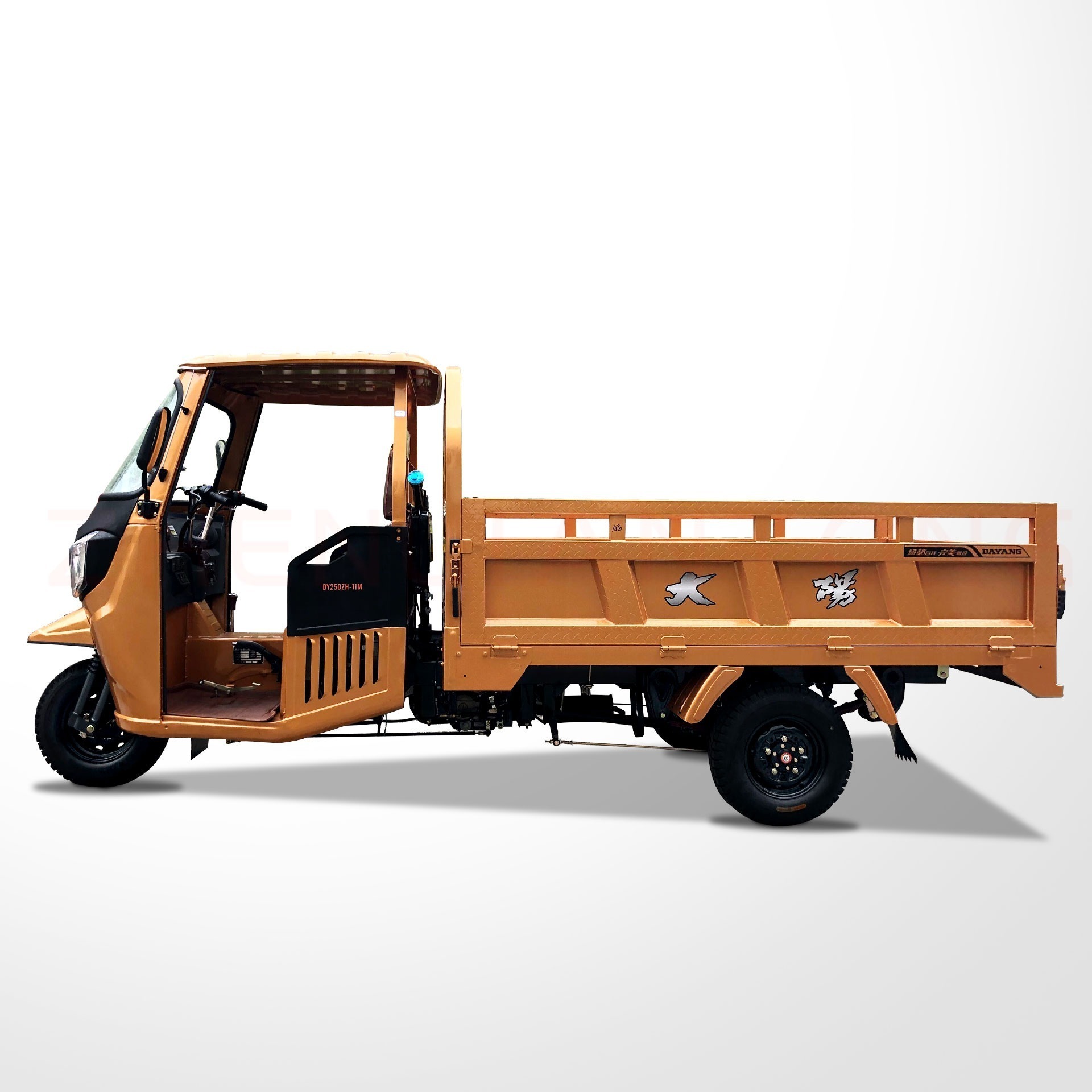 Heavy Duty Cargo Tricycle 250cc motos+tricycle+de+cargo Factory with CCC certification