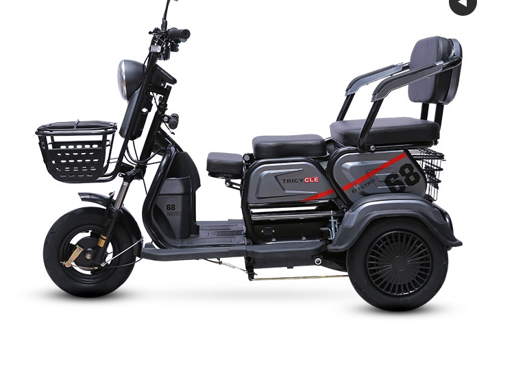 Fast electric scooter senior disability scooter with 4 wheels handicapped mobility scooter price list