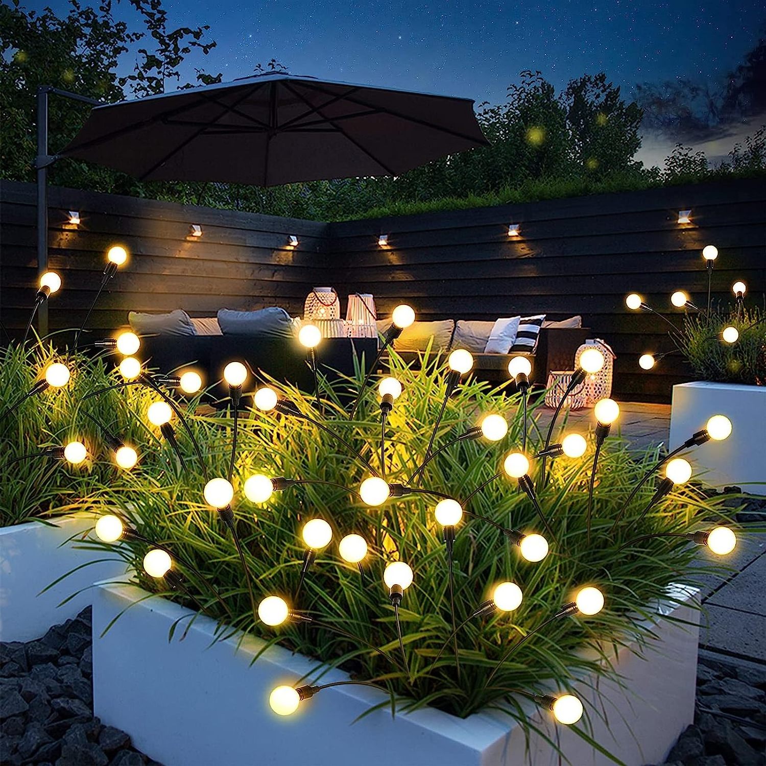 The newly upgraded solar swaying lights sway with the wind, and the solar outdoor lights yard terrace passage decoration