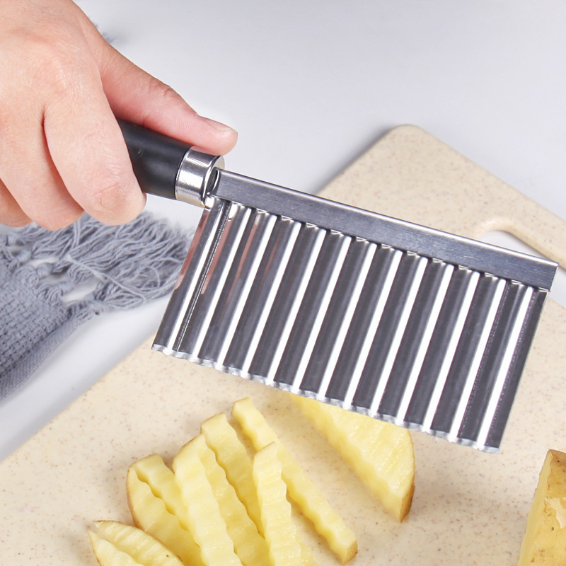 Besafe Stainless Steel Crinkle Wavy Potato chip Cutting Cutter Chopper Slicer Knife for Vegetable French Fry Potato Carrot