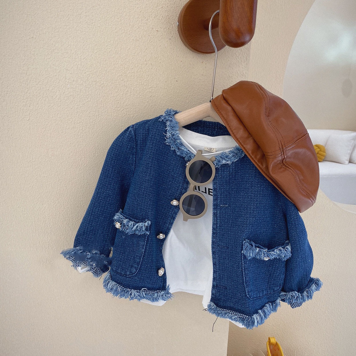 Girl's Korean girl denim clothes suit 2023 spring clothes new baby foreign denim jacket with skirt two-piece suit