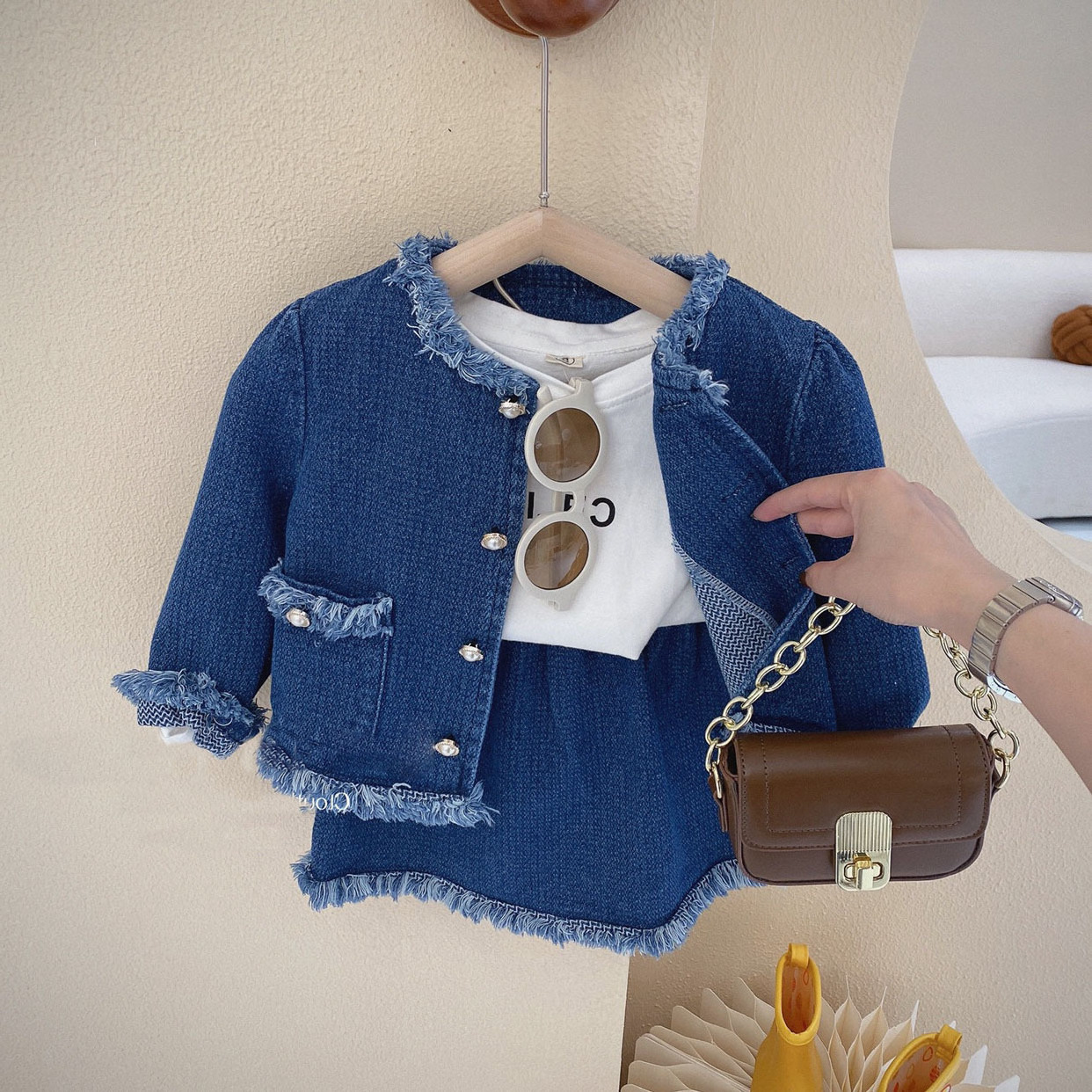 Girl's Korean girl denim clothes suit 2023 spring clothes new baby foreign denim jacket with skirt two-piece suit