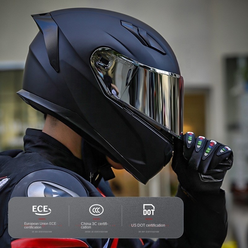 Motorcycle helmet electric car personality Bluetooth Knight full face helmet motorcycle safety helmet Four Seasons