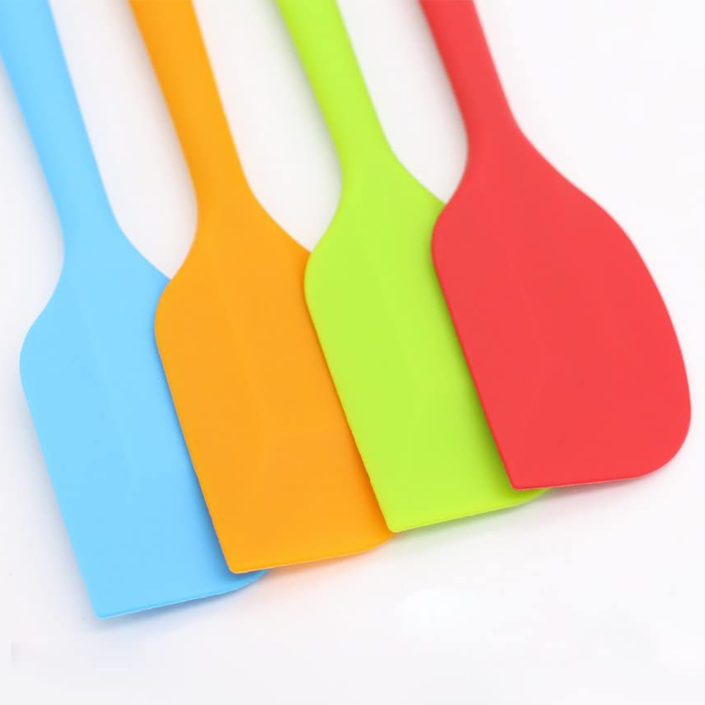 High quality Kitchen tools Baking non-stick spatula Safe heat resistant bouncy silicone food scraper