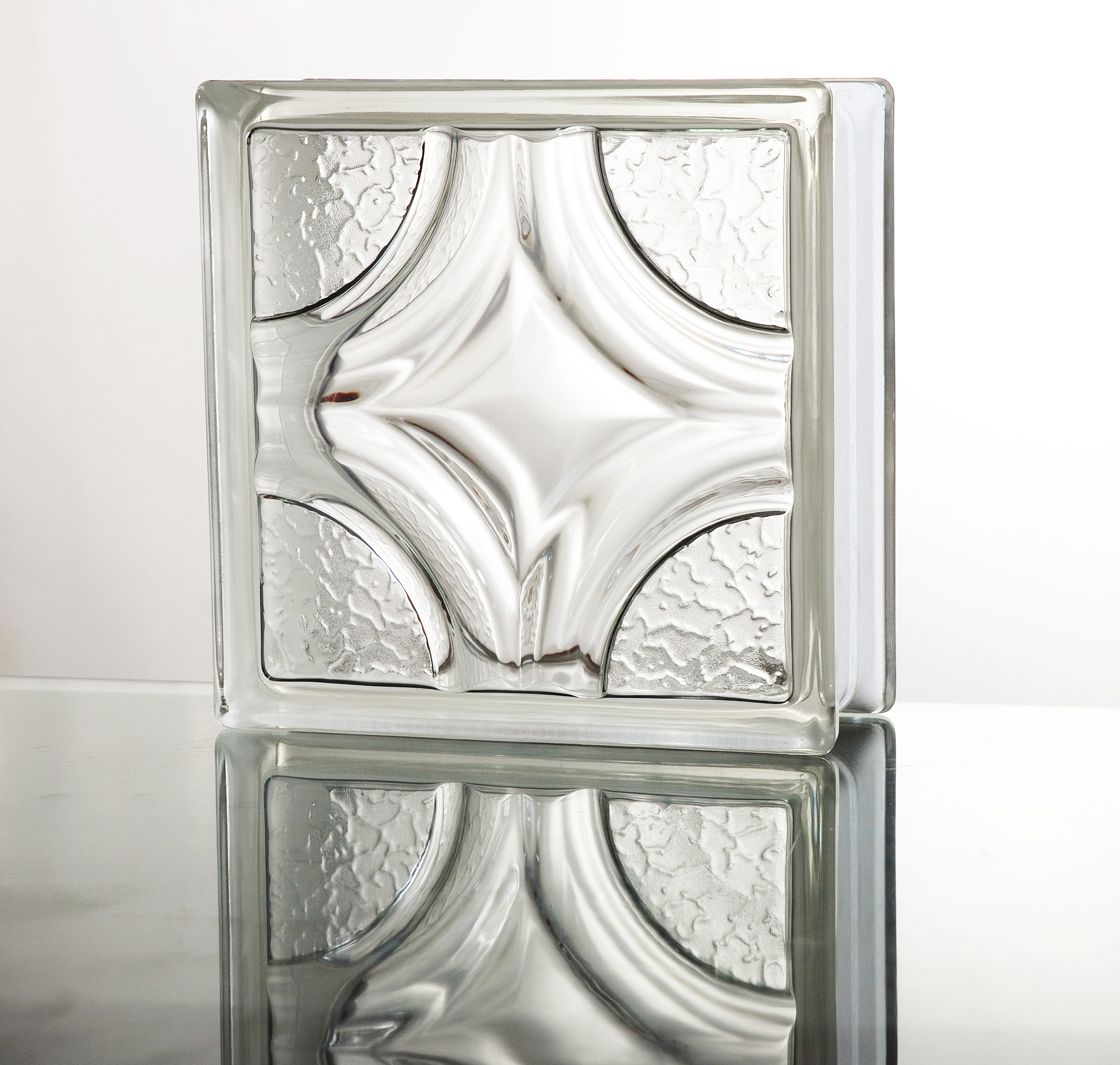 Discounted import glass block  on sale