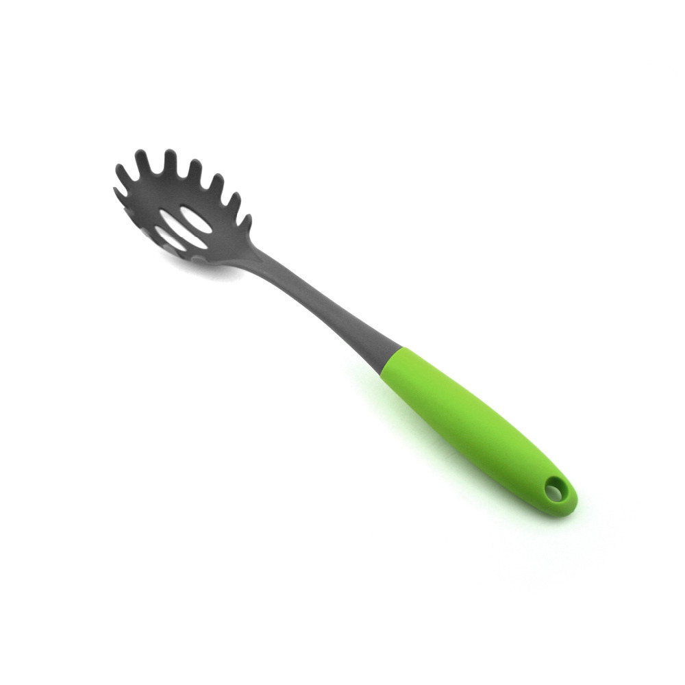 Best selling essential cutlery kitchen serving tools OEM